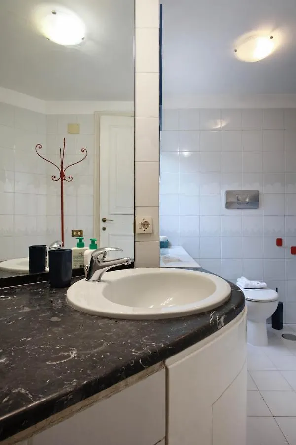 Appartamento Trastevere-Pascarella 0*, Rome